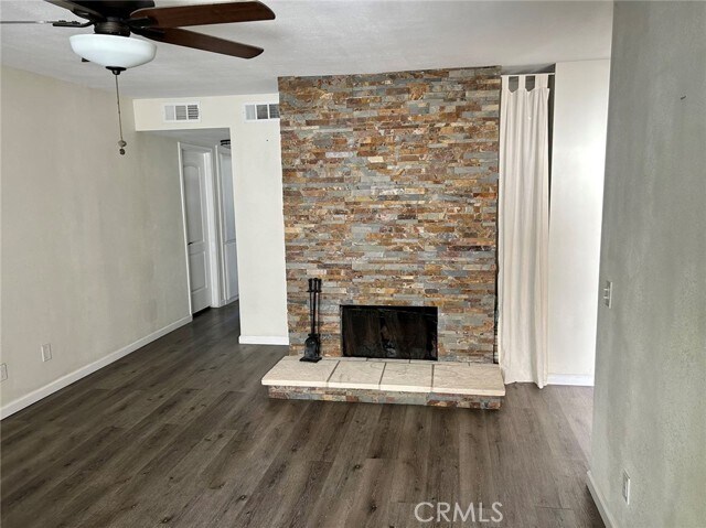 Building Photo - 23605 Golden Springs Dr