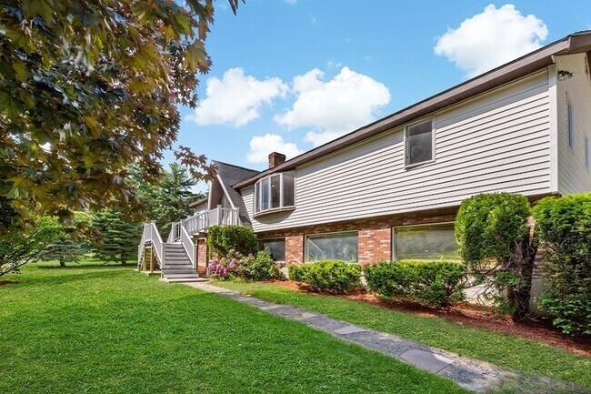 Foto del edificio - 5 Flintlocke Rd