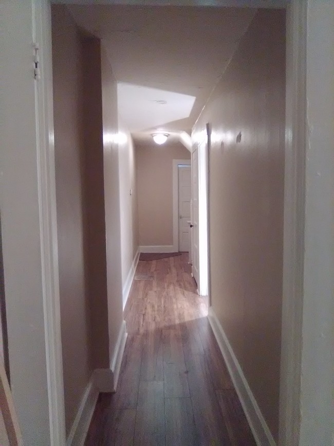 Hallway - 320 Jefferson Ave