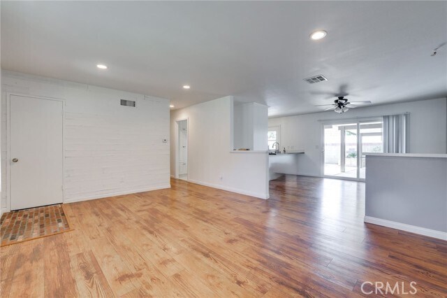 Foto del edificio - 15011 Sussex Cir