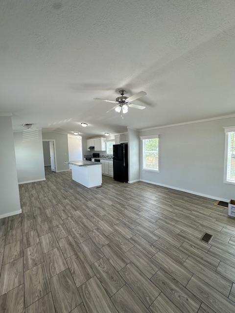 Foto del edificio - 4889 E Bevers St