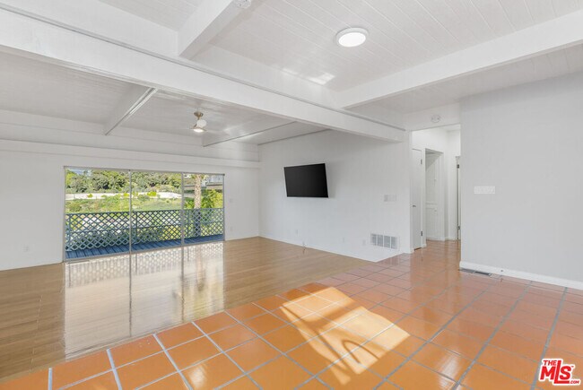 Foto del edificio - 3352 Oak Glen Dr