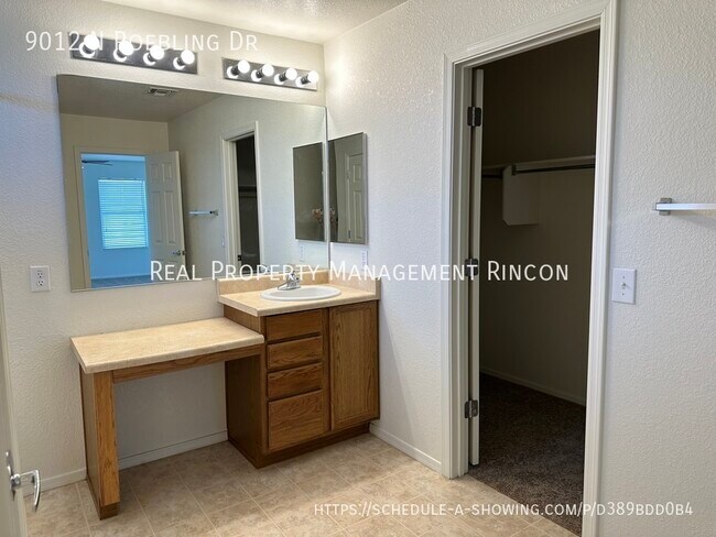 Foto del edificio - MOVE IN SPECIAL!! CALL FOR DETAILS!!!Spaci...