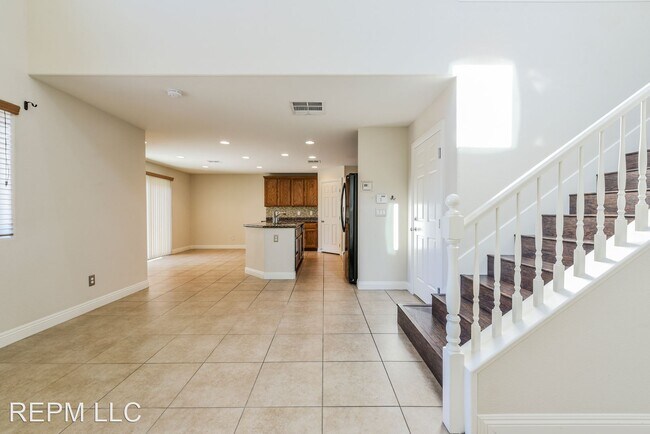 Foto del edificio - 3 br, 2.5 bath House - 11005 Florence Hill...