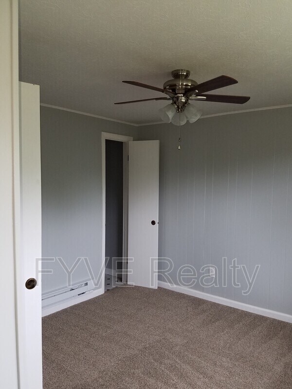 Foto del edificio - 2403 Howard St