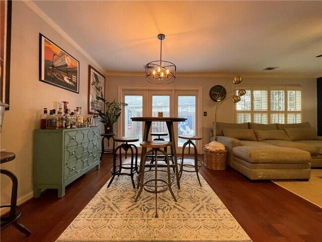 Foto del edificio - 2751 Farmstead Rd