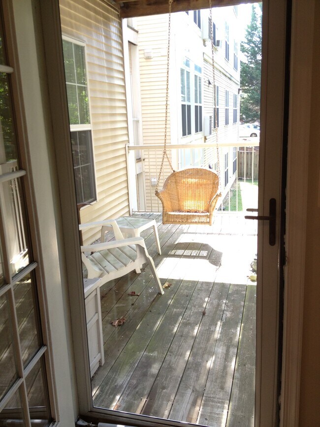 7710 Haynes Point Way Unit E, Alexandria, VA 22315 Condo for Rent in