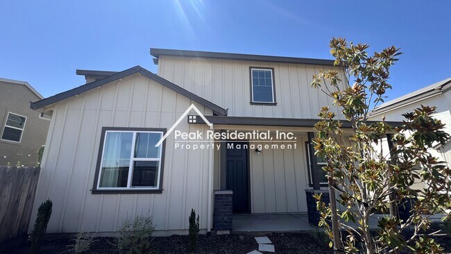 Building Photo - Newer 4bd/3ba Folsom Home with 2 Car Garage
