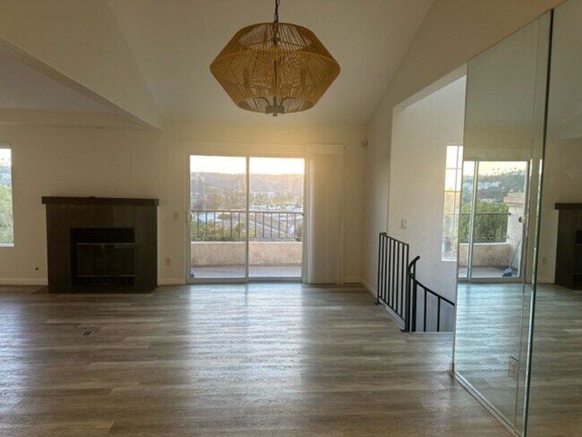 Foto del edificio - Charming Carlsbad Home for Rent: 2 Beds, 4...