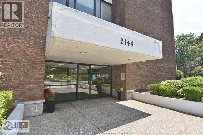 Building Photo - 2144 Pelissier St