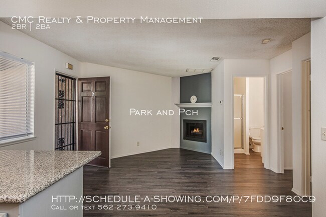Building Photo - 1580 Park Ave