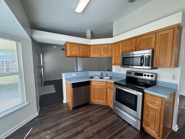 Foto del edificio - Available Now! FarmWay 3/2 Single-Family Home