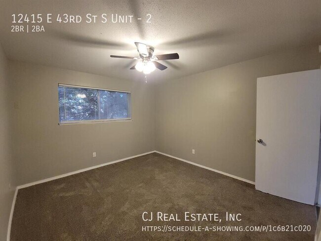 Building Photo - 12415 East 43rd St S