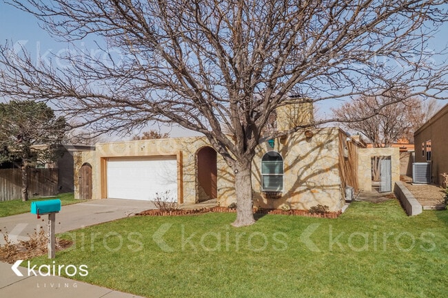 Building Photo - 6736 Westcliff Cir.