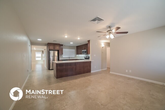 Foto del edificio - 7223 W Mercer Ln