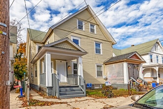 Building Photo - 71 7th St