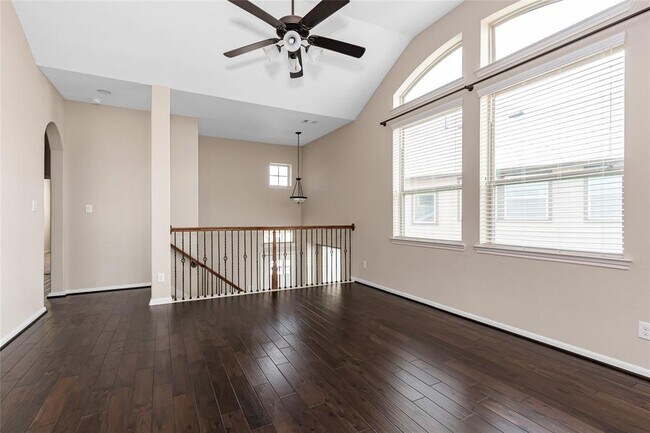 Building Photo - 12243 Stellano Ln