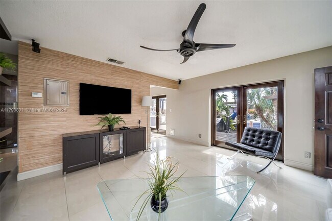 Foto del edificio - 1473 NW 10th St