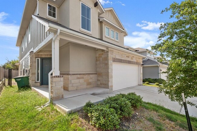 Building Photo - 11107 Sentinel Dr