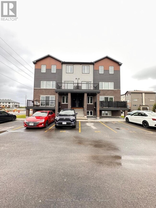 Building Photo - 701 Amberwing Private