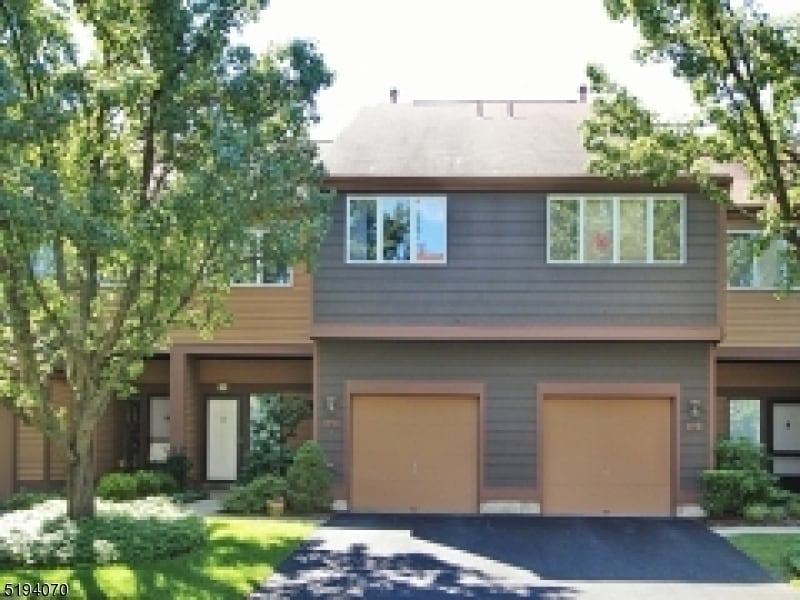 58 Cambridge Ct Unit 58, Madison, NJ 07940 Room for Rent in Madison, NJ