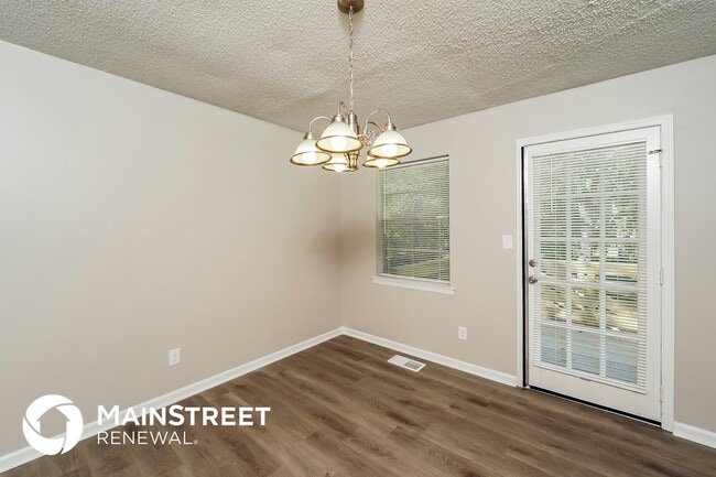 Building Photo - 3814 Mars Ave