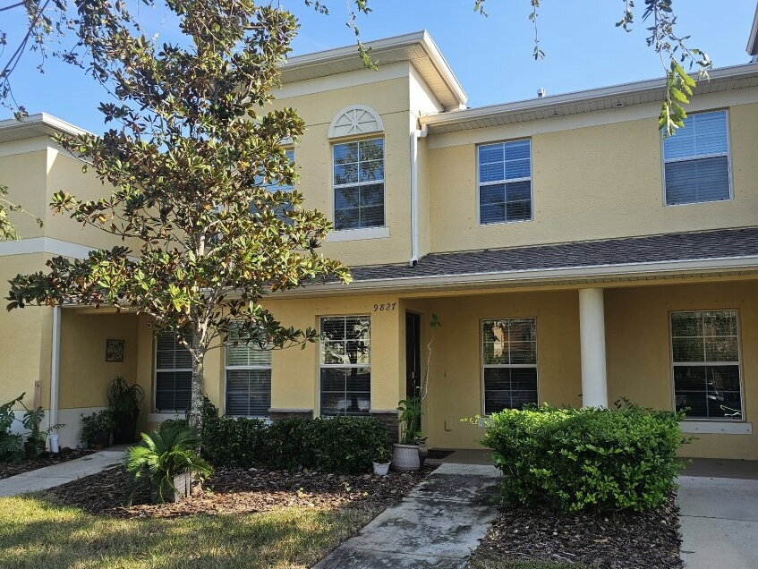 "Charming 3-Bed, 3-Bath Townhouse Retreat in Trinity, FL – 1501 Sq. Ft. of Comfort and Style!" - "Charming 3-Bed, 3-Bath Townhouse Retreat in Trinity, FL – 1501 Sq. Ft. of Comfort and Style!"