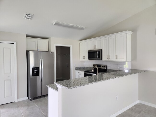 Building Photo - 1741 Diplomat Pkwy W