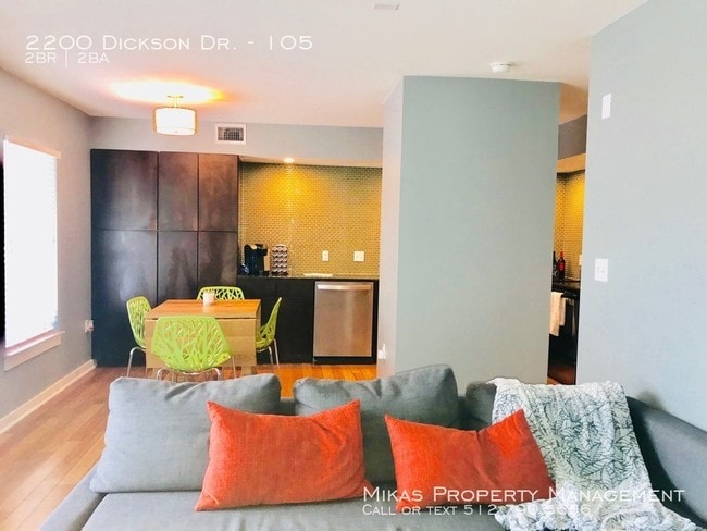 Building Photo - Trendy Urban Condo in SoLA