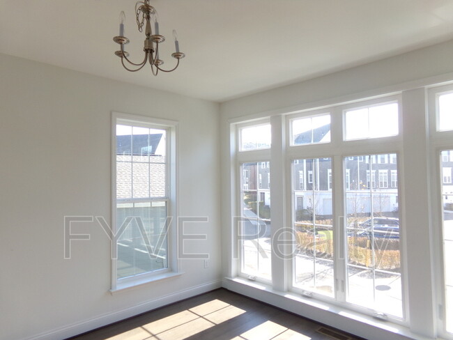 Building Photo - 3071 Preston Way