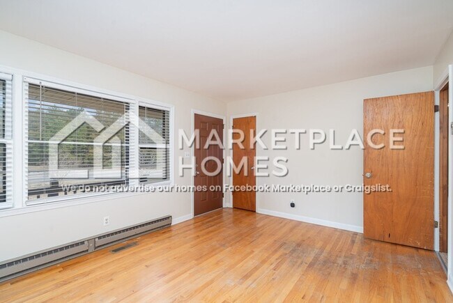 Building Photo - 33991 SC-9