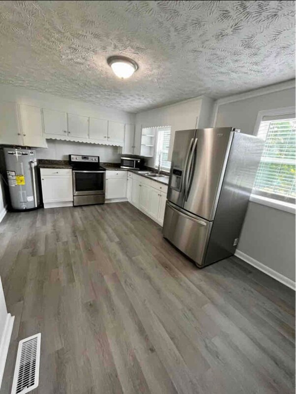 204 Hillcrest Dr, Carthage, TN 37030 House Rental in Carthage, TN