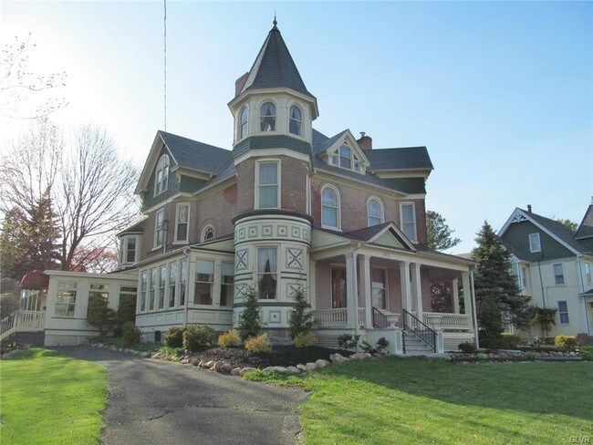 Foto del edificio - 172 S Broad St