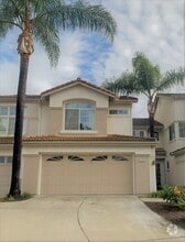 Building Photo - 1215 Natoma Way