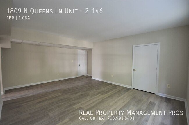 Building Photo - Pristine Colonial Village Corner Unit- Wal...