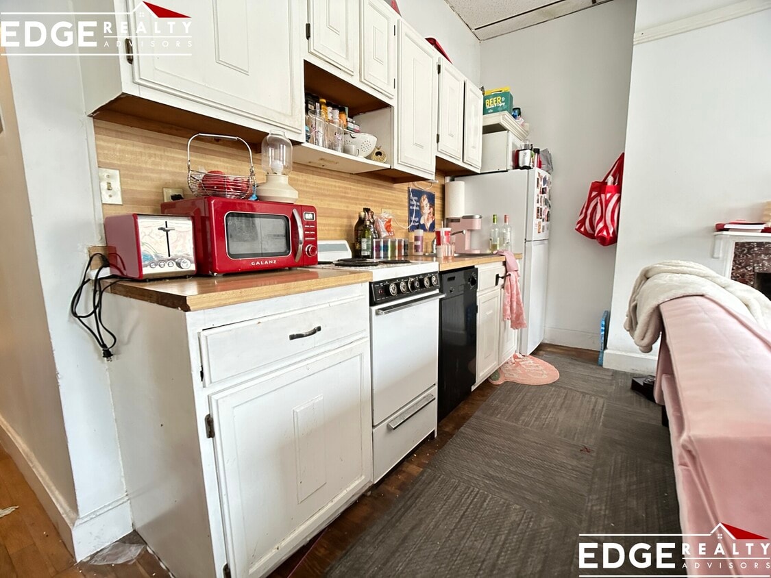 Photo - 15 Aberdeen St. Unit 1