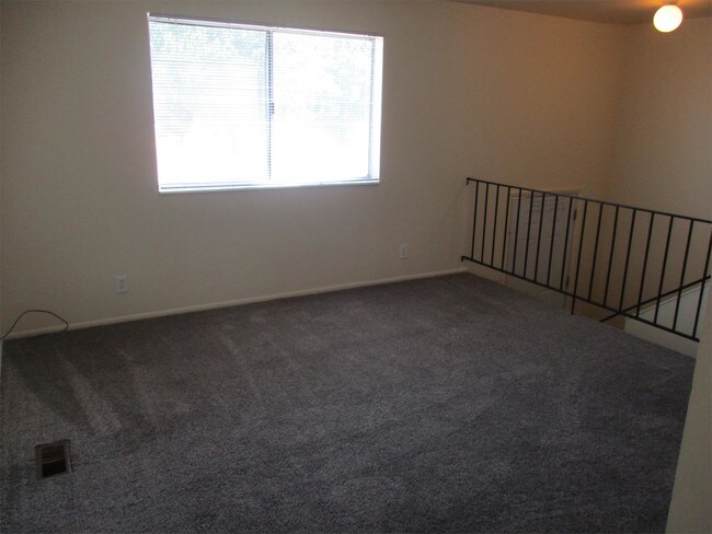 Foto del edificio - 4693 S Arlington Park Dr