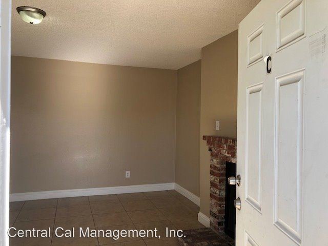 Building Photo - 3308 Loyalton Ave
