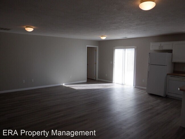 Foto del edificio - 3 br, 2 bath House - 1220 N Cedar Blvd