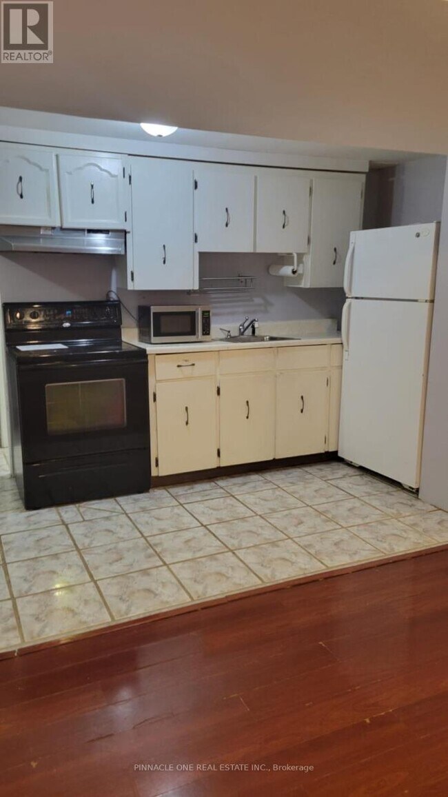 Photo du bâtiment - 979 Rambleberry Ave