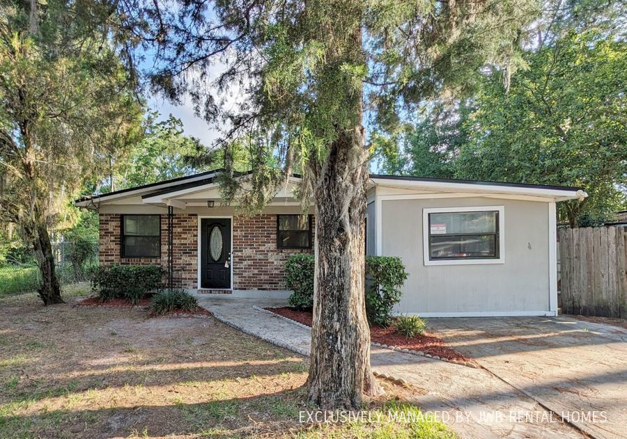 Foto principal - 7363 Melvin Rd