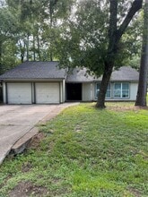 Building Photo - 12203 Rock Oak Pl