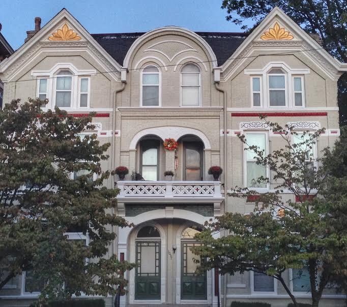 Primary Photo - 1037 S 4th St