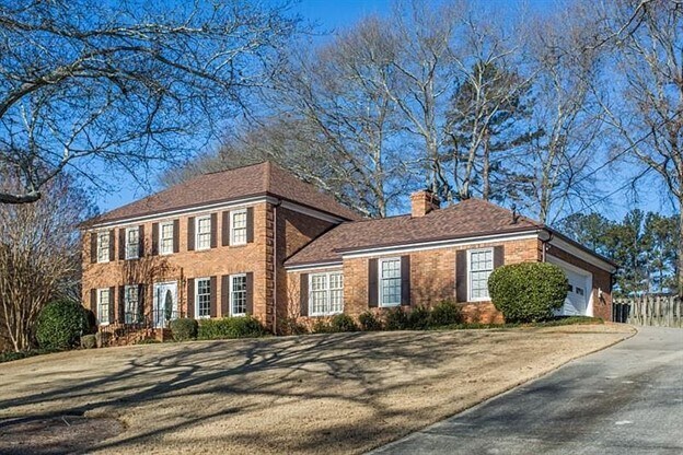 Primary Photo - 3797 Southgate Dr SW