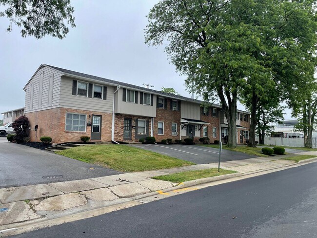 Foto del edificio - 343 Pershing Ave NE