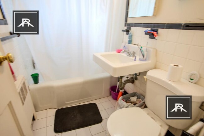 Foto del edificio - 2 bedroom in Brookline MA 02446