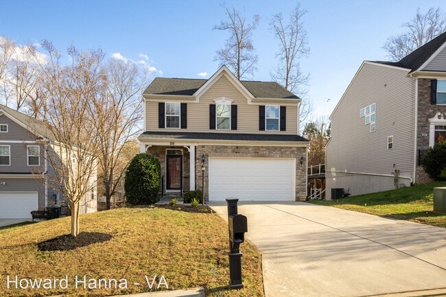 Building Photo - 4 br, 3.5 bath House - 223 Bethune Drive