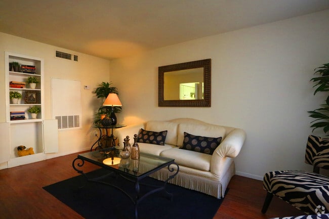 Sala de estar - Brays Oaks Village