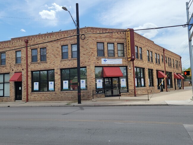 Foto del edificio - 354 E Southcross Blvd