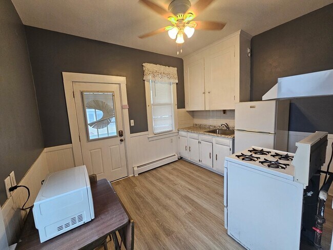 Foto del edificio - 549 Westford St